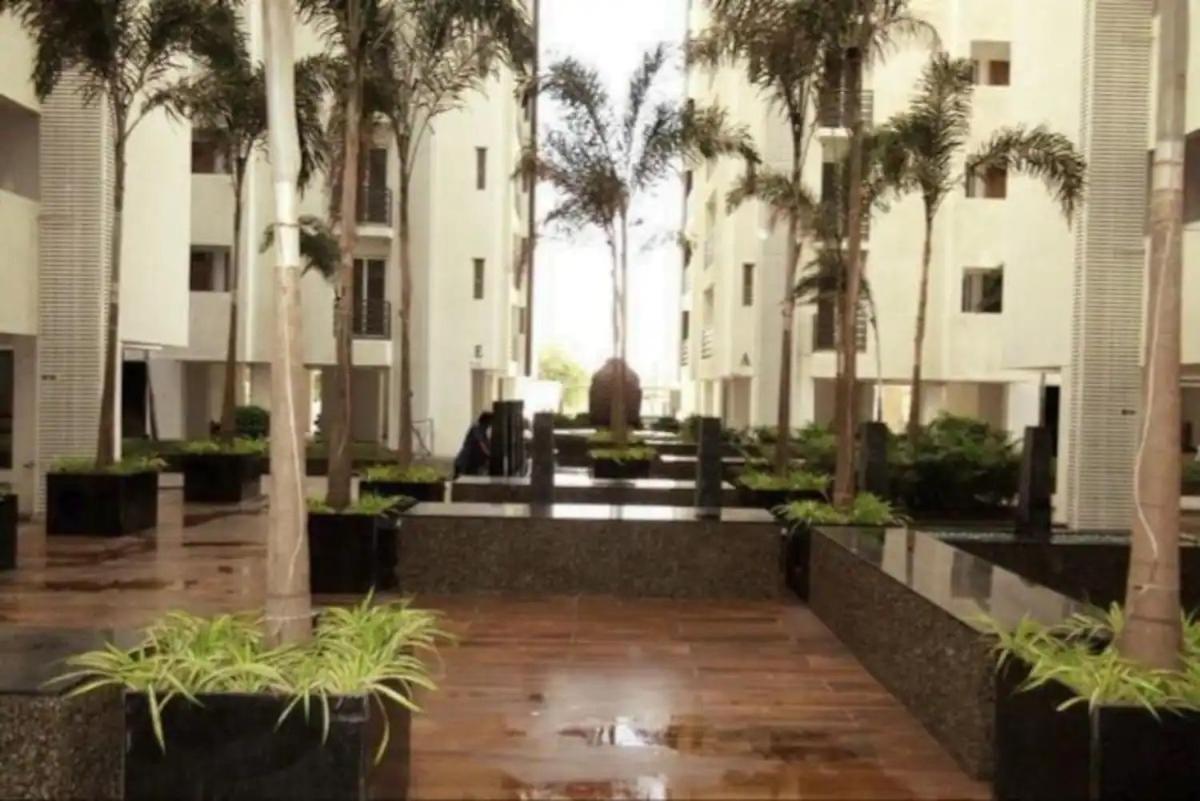 7 Seasons Palm Suite With Sky Orbit, Balcony, Swimming Pool, Wifi, Playground Rajkot Εξωτερικό φωτογραφία